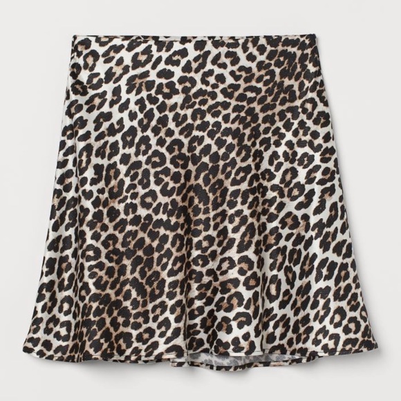 Short Cheetah Skirt - Picture 1 of 5